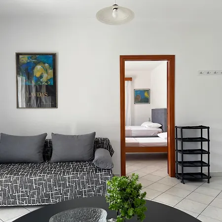 White - Town * Thassos