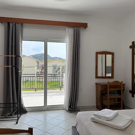 White - Town Apartament Limenas (Thasos)